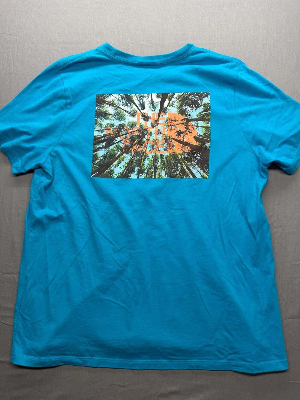 The North Face Women's Evolution Graphic Short Sleeve T-Shirt - Picture 5 of 9